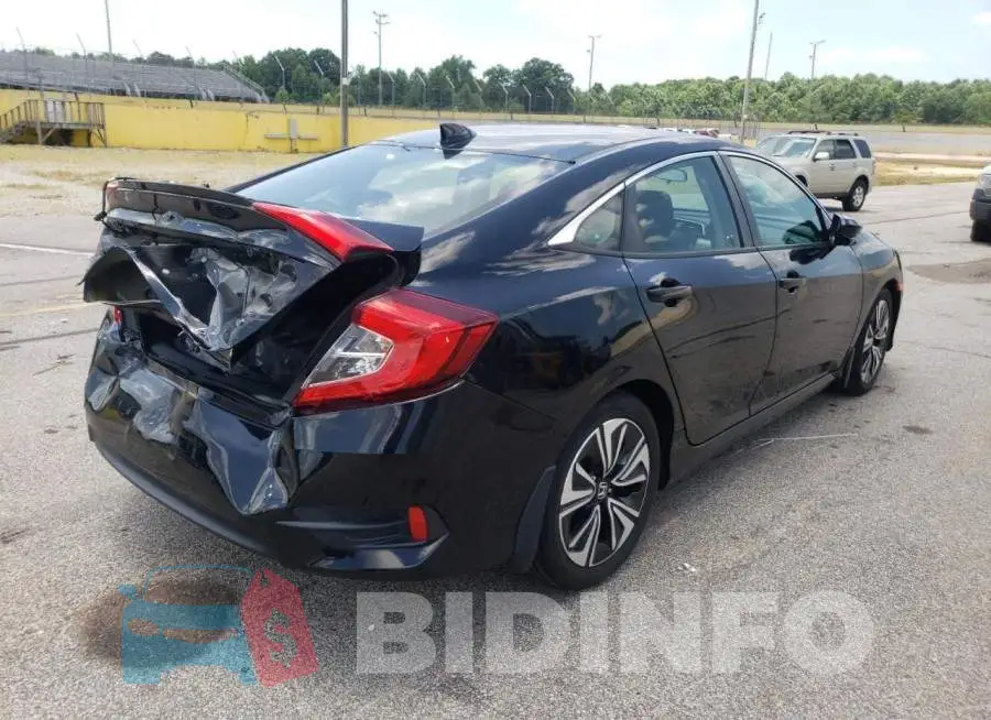 19XFC1F38HE006396 Photo# 4