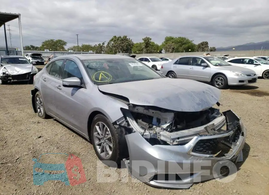 19UUB1F37LA001374 Photo# 1