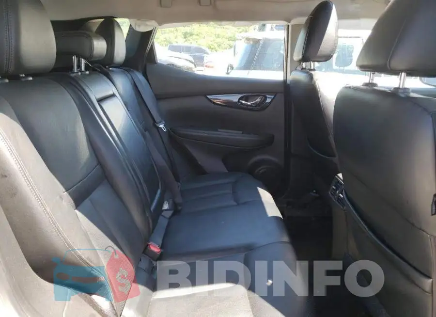 JN1BJ1CR3HW127018 Photo# 6