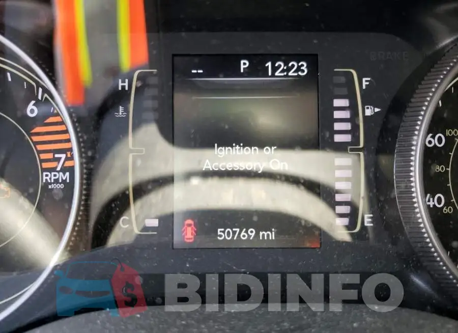 1C4PJLLB1KD123182 Photo# 8