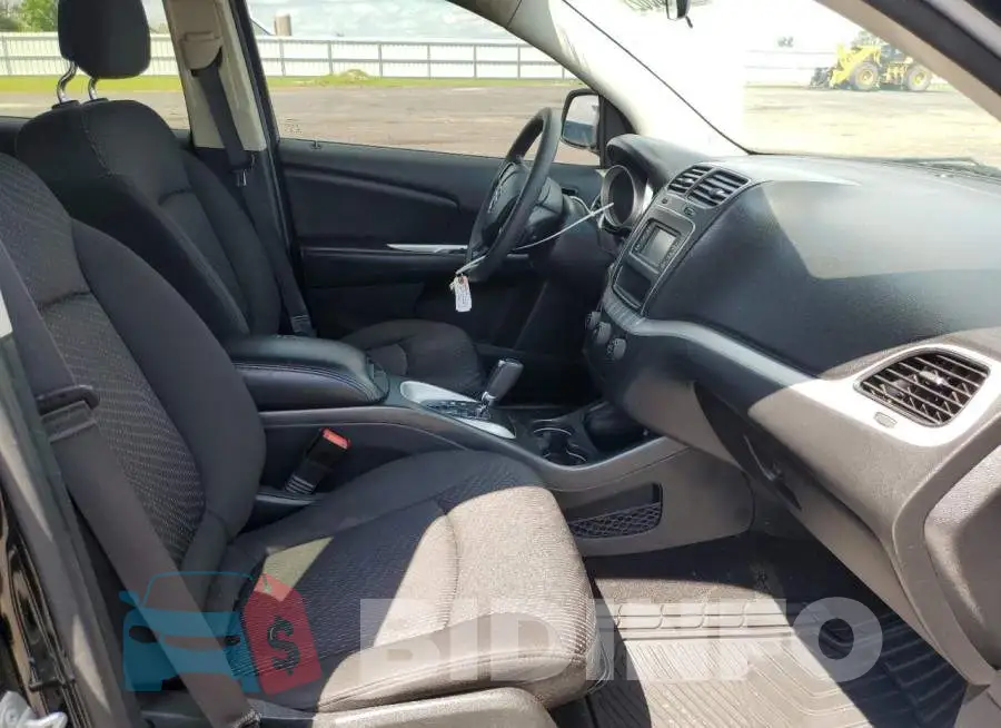 3C4PDCAB2GT138219 Photo# 5
