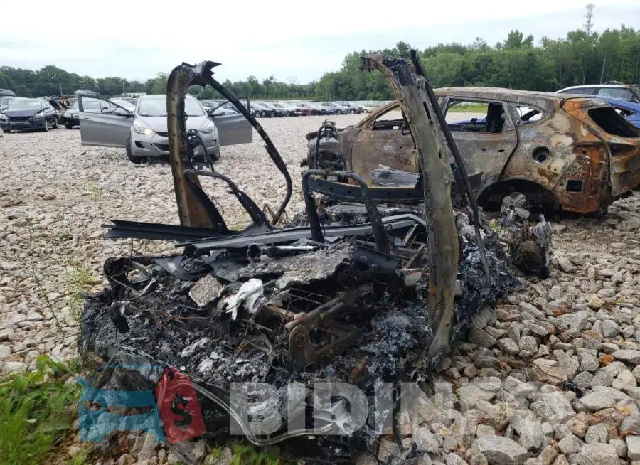 5YJXCAE21KF197917 Photo# 4