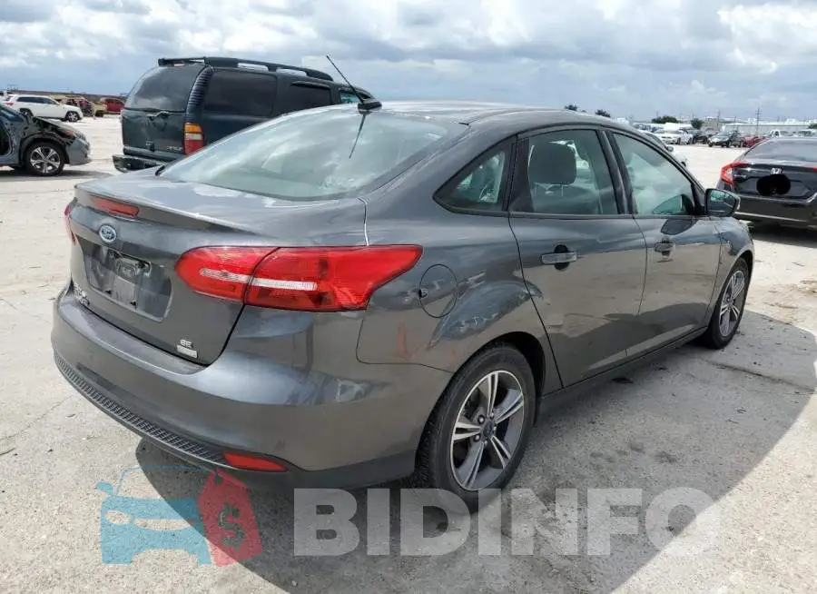 1FADP3FE2HL294177 Photo# 4