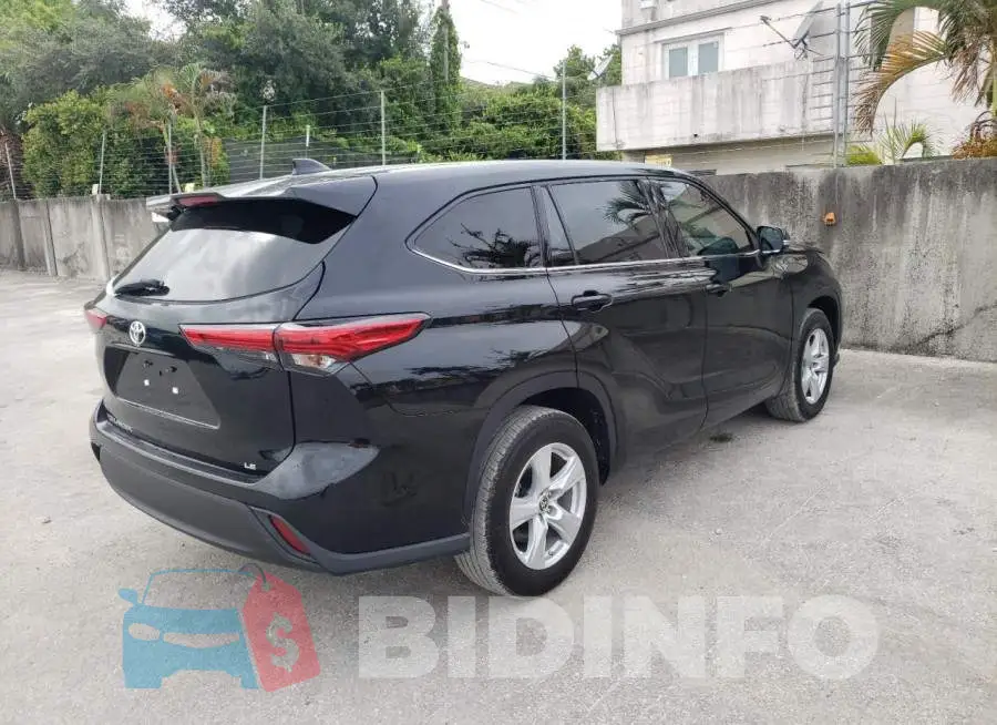 5TDZZRAH8LS510619 Photo# 4