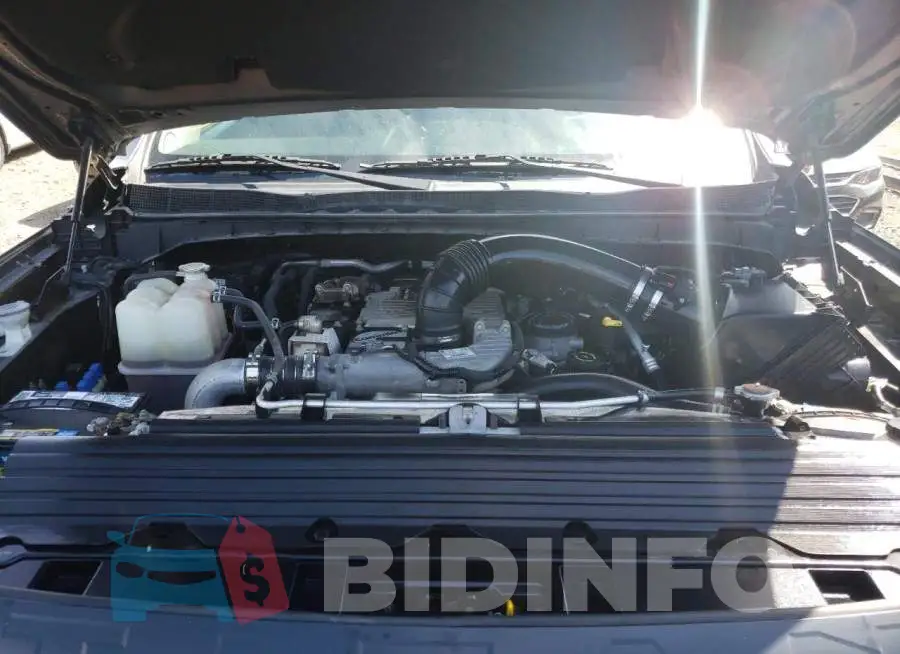 1N6BA1F38KN506241 Photo# 7