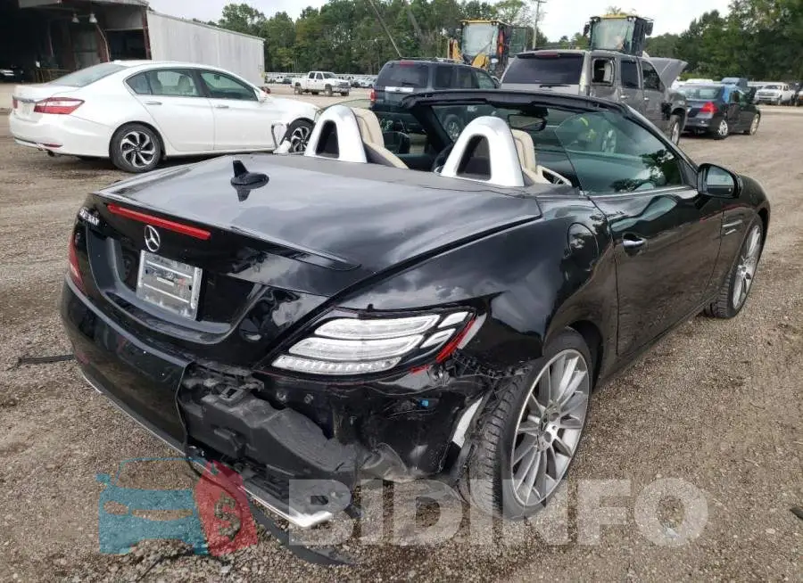 WDDPK3JA5JF153589 Photo# 4