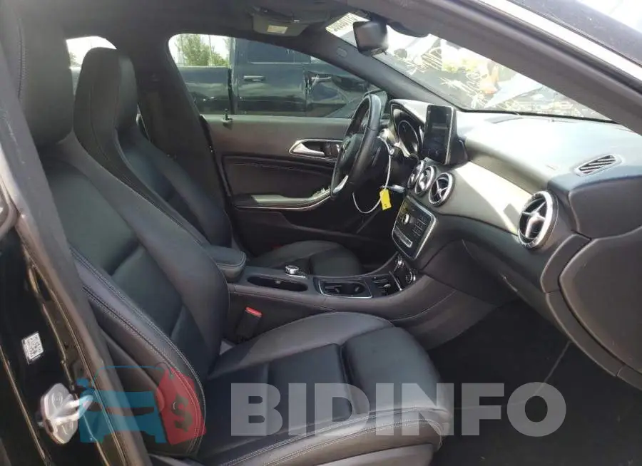 WDDSJ4EB6JN510175 Photo# 5