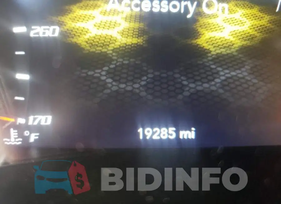 2C3CDXGJ0JH312443 Photo# 8