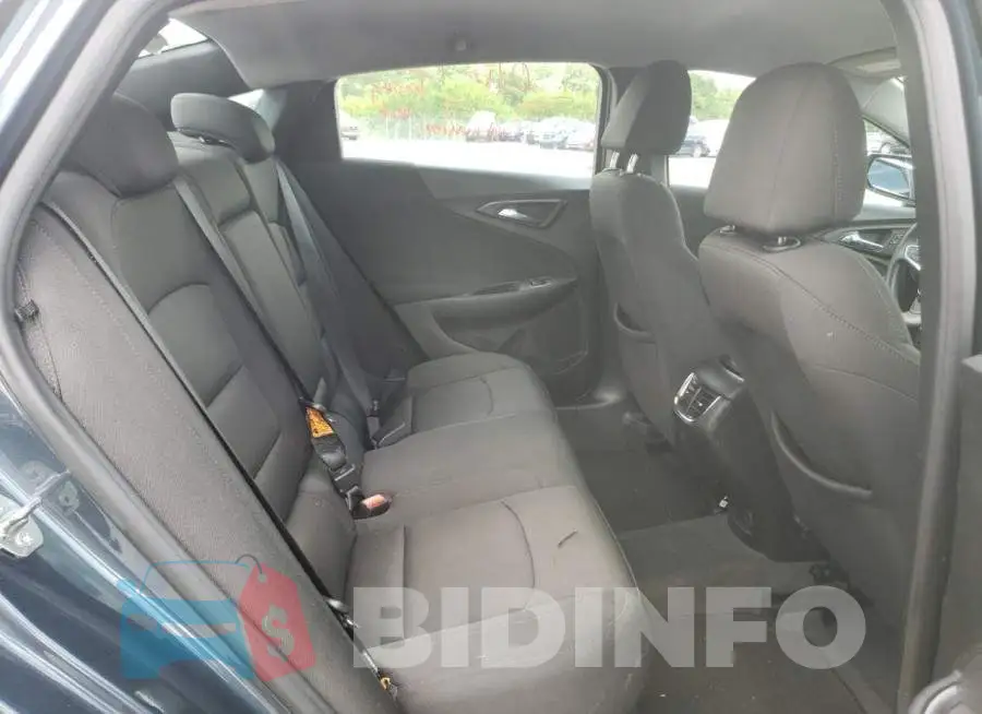 1G1ZD5ST1KF165063 Photo# 6