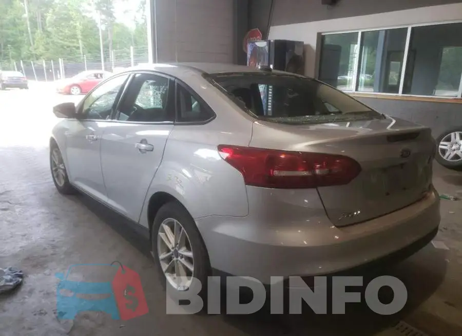 1FADP3F22GL399905 Photo# 3