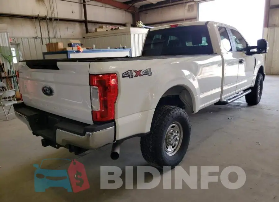 1FT7X2B62KEF46571 Photo# 4