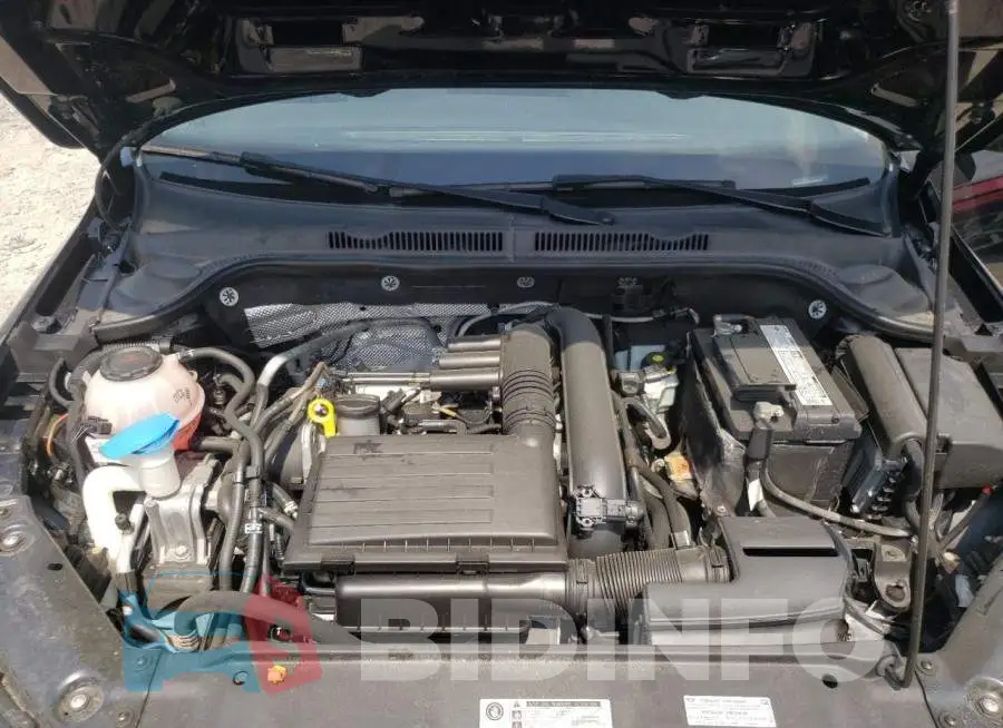 3VW2B7AJ2JM235076 Photo# 7