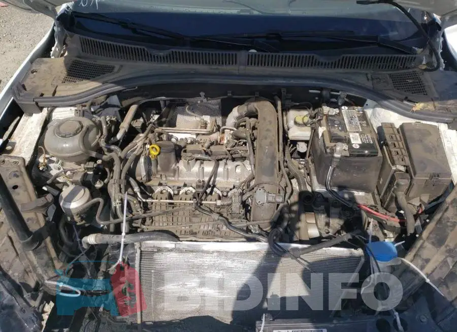 3VWC57BU6KM092915 Photo# 7