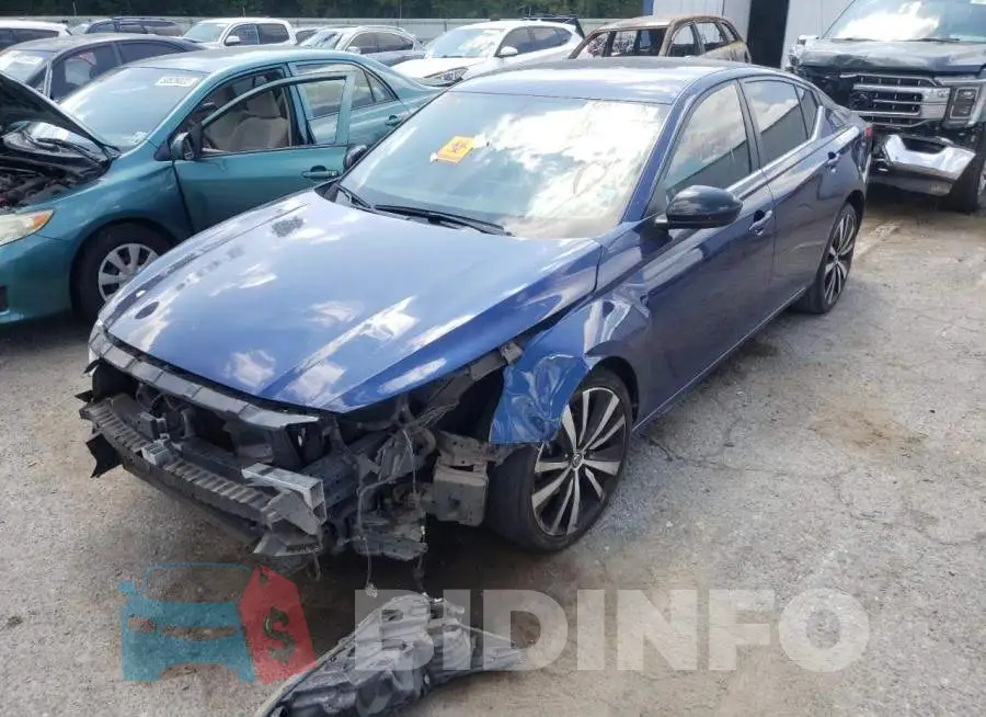 1N4BL4CV6KC110167 Photo# 2