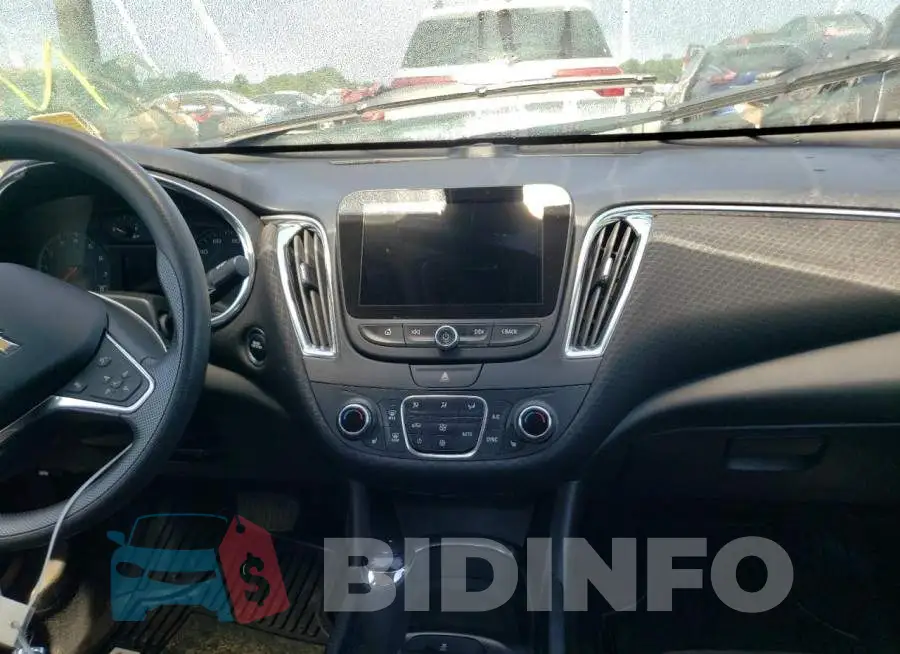 1G1ZD5ST4KF179586 Photo# 9