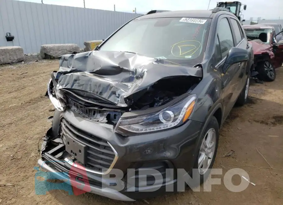 3GNCJLSB8LL269436 Photo# 2