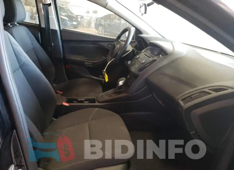 1FADP3E28GL361516 Photo# 5