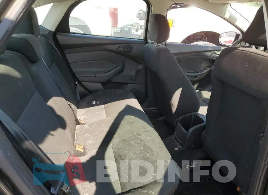1FADP3E2XGL336682 Photo# 6