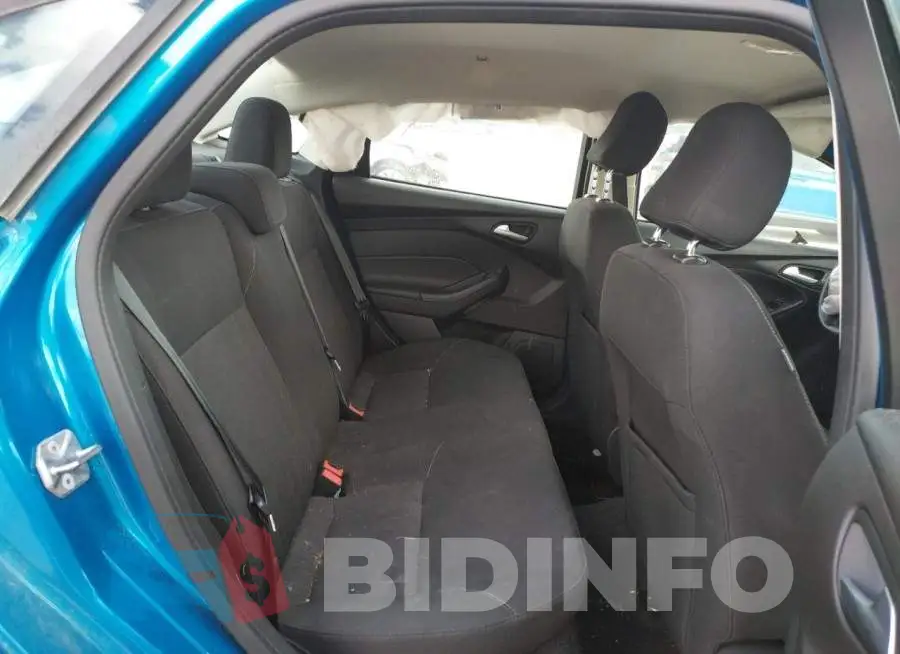 1FADP3F22GL350994 Photo# 6