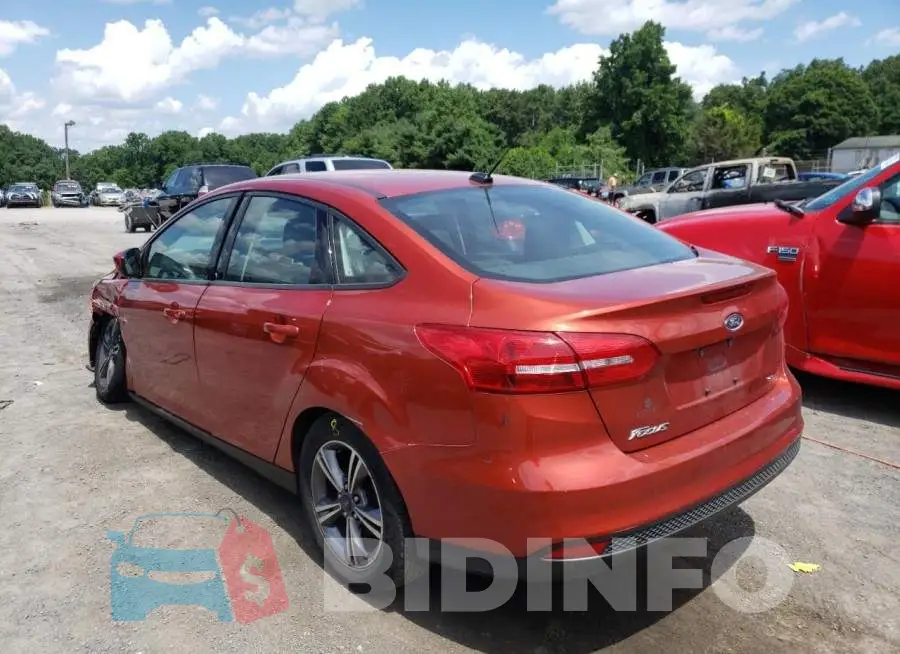 1FADP3F26JL237833 Photo# 3