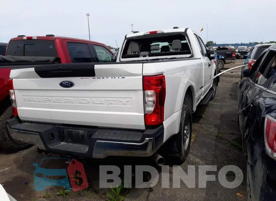 1FT7X2A62LEC86918 Photo# 4