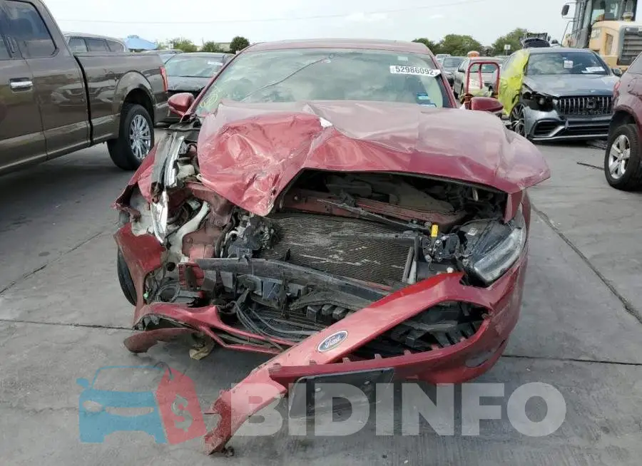 3FA6P0LU8GR302575 Photo# 9