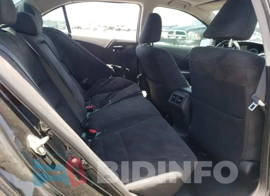 1HGCR2F70GA082014 Photo# 6