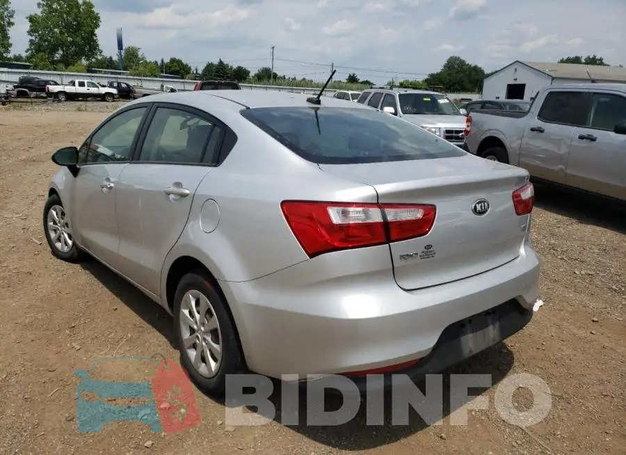 KNADM4A33G6695021 Photo# 3