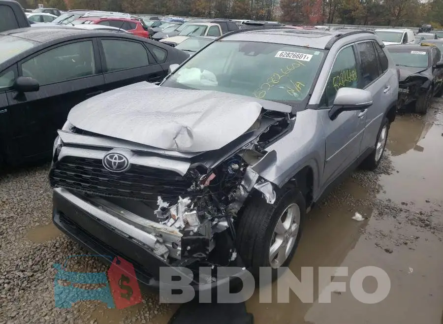 2T3A1RFV8LC088113 Photo# 2