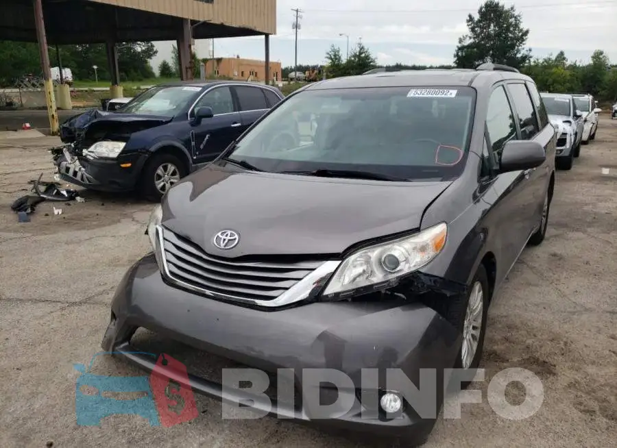 5TDYK3DC7GS717957 Photo# 2