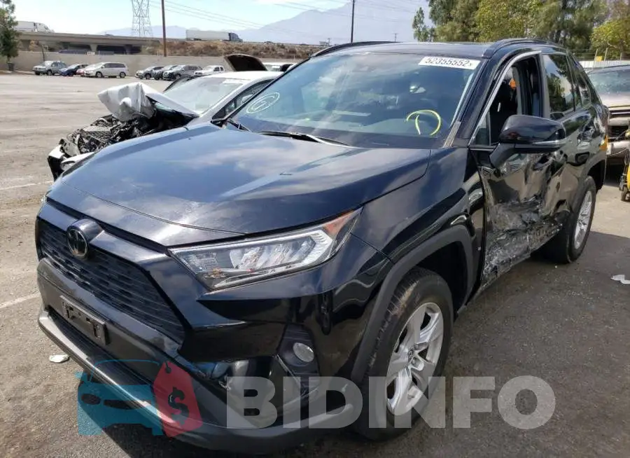 JTMW1RFV4KD503590 Photo# 2