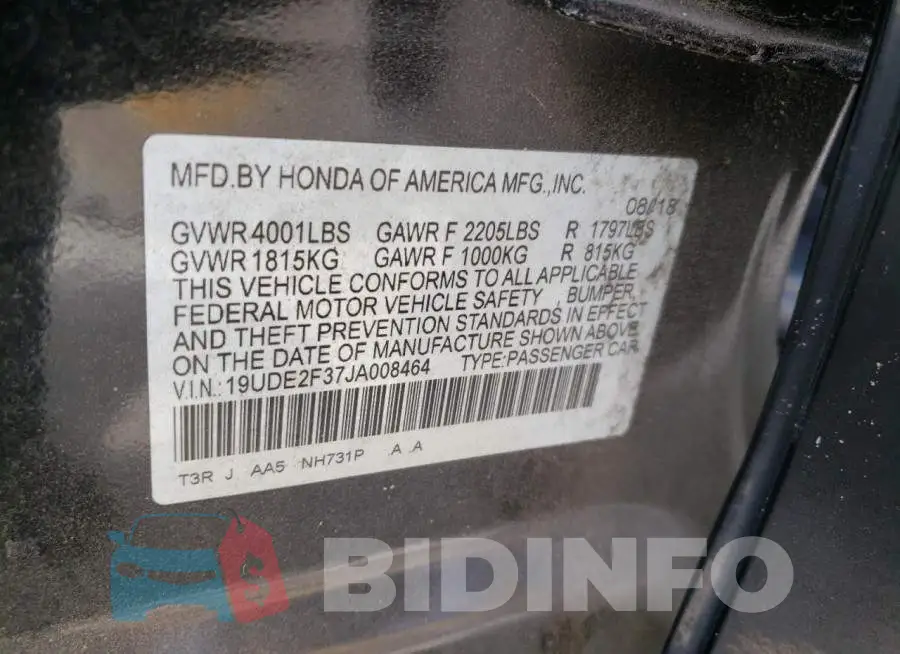19UDE2F37JA008464 Photo# 10