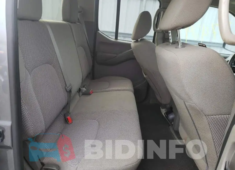 1N6AD0EV7JN731880 Photo# 6