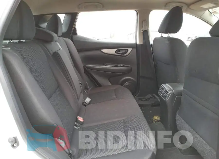 JN1BJ1CP6JW155125 Photo# 6