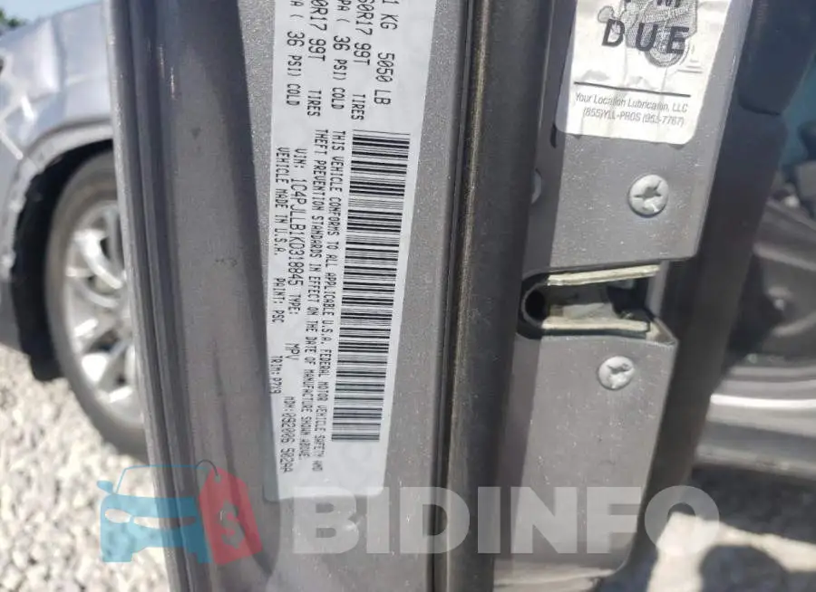 1C4PJLLB1KD318845 Photo# 10