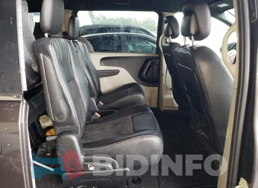 2C4RDGCG7KR610855 Photo# 6