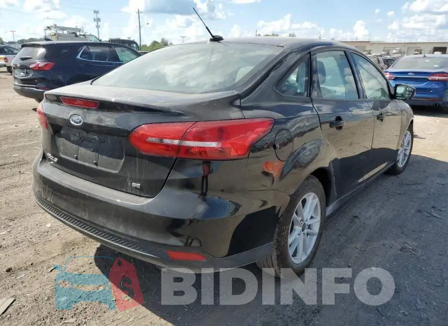 1FADP3F2XJL288848 Photo# 4
