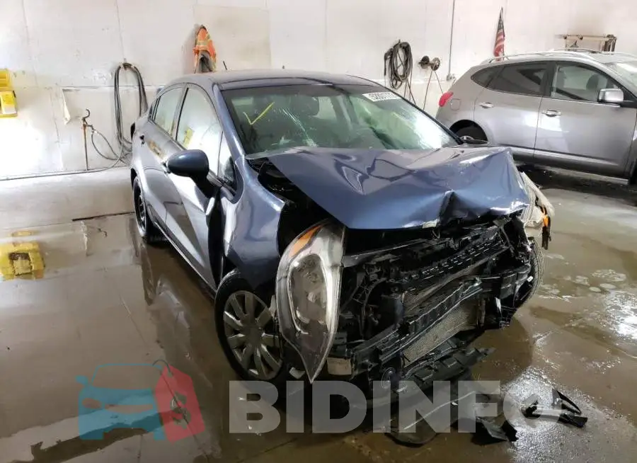 KNADM4A37G6548216 Photo# 1
