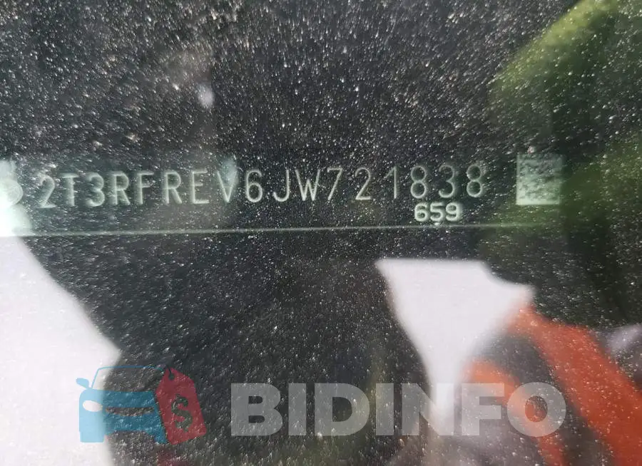 2T3RFREV6JW721838 Photo# 10