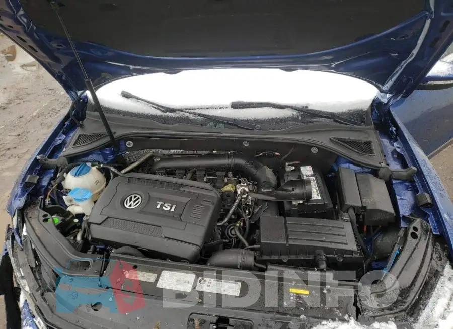 1VWDT7A38HC015170 Photo# 7