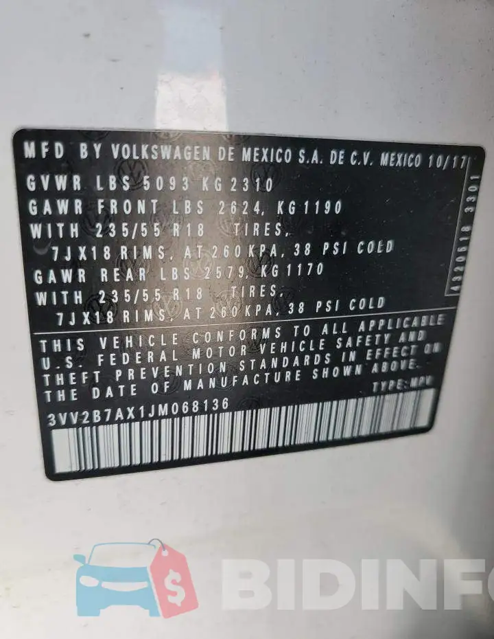3VV2B7AX1JM068136 Photo# 10
