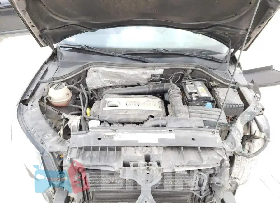 WVGAV7AX1HK004550 Photo# 7