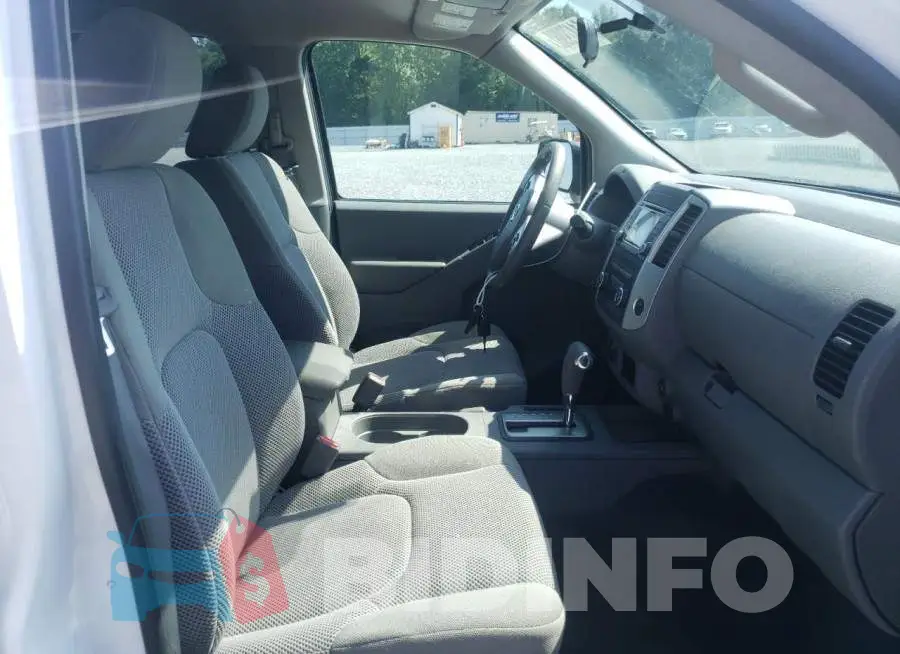 1N6AD0EV2JN772417 Photo# 5