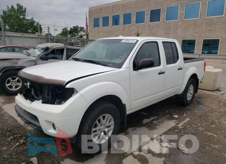1N6AD0EV4GN742893 Photo# 2