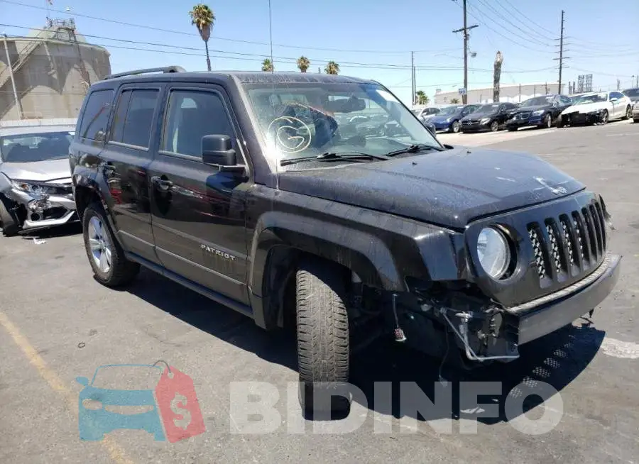 1C4NJPBB1GD628985 Photo# 1
