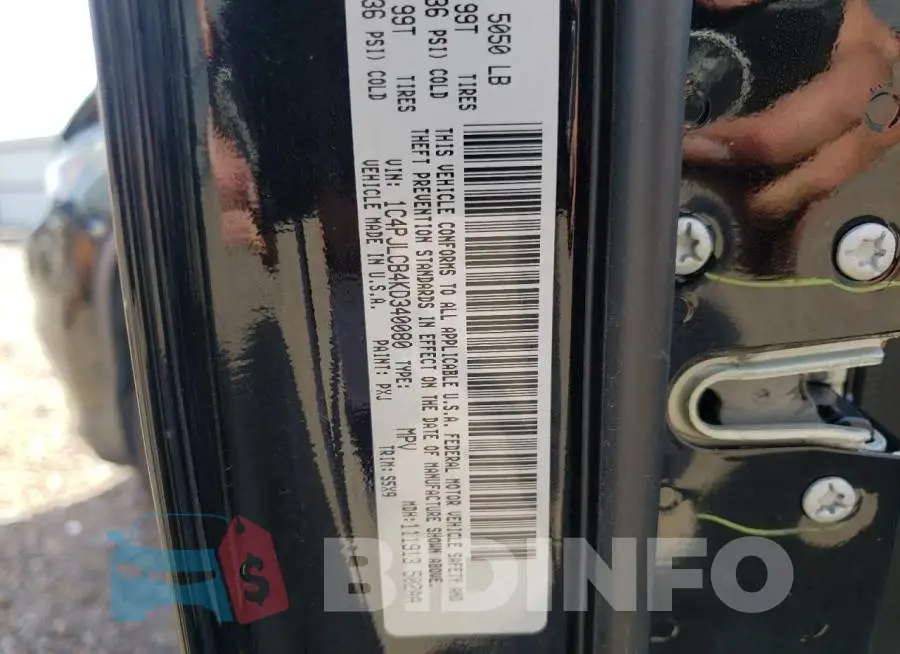 1C4PJLCB4KD340080 Photo# 10