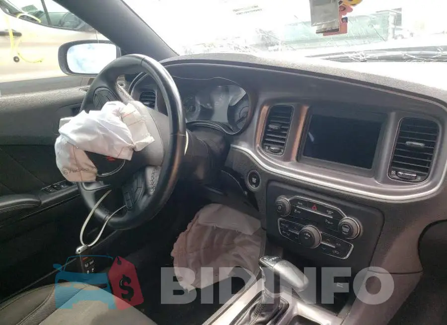 2C3CDXBG4LH208147 Photo# 9