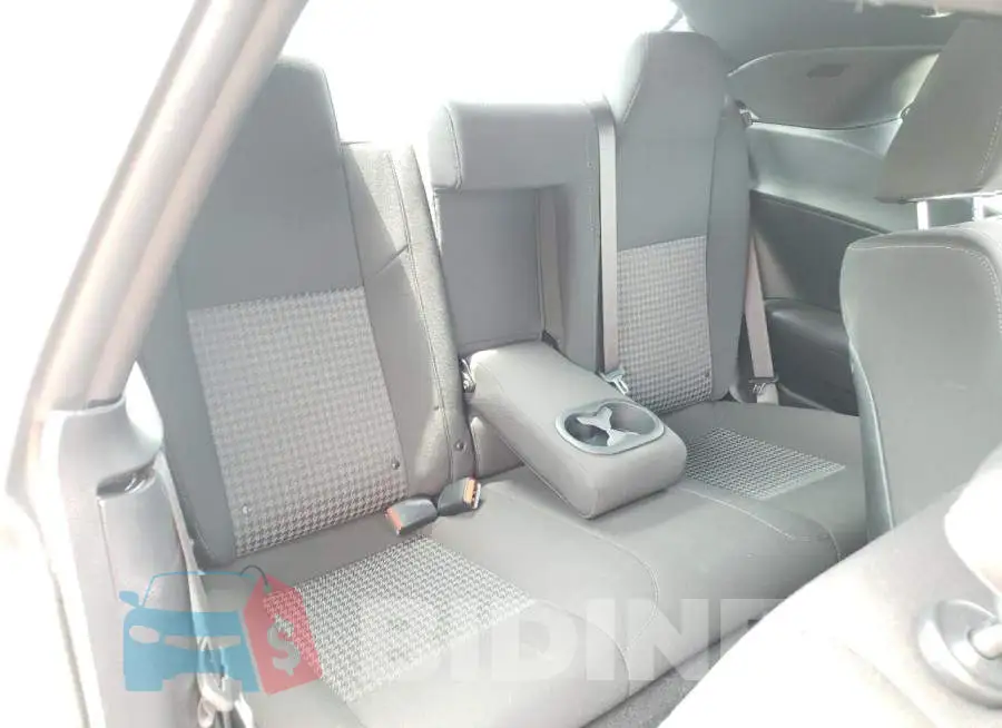 2C3CDZJG3MH674358 Photo# 6