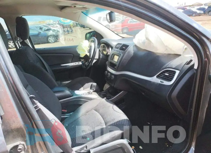 3C4PDCAB5GT128333 Photo# 5