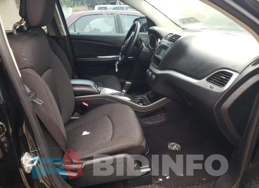 3C4PDCAB5HT568277 Photo# 5